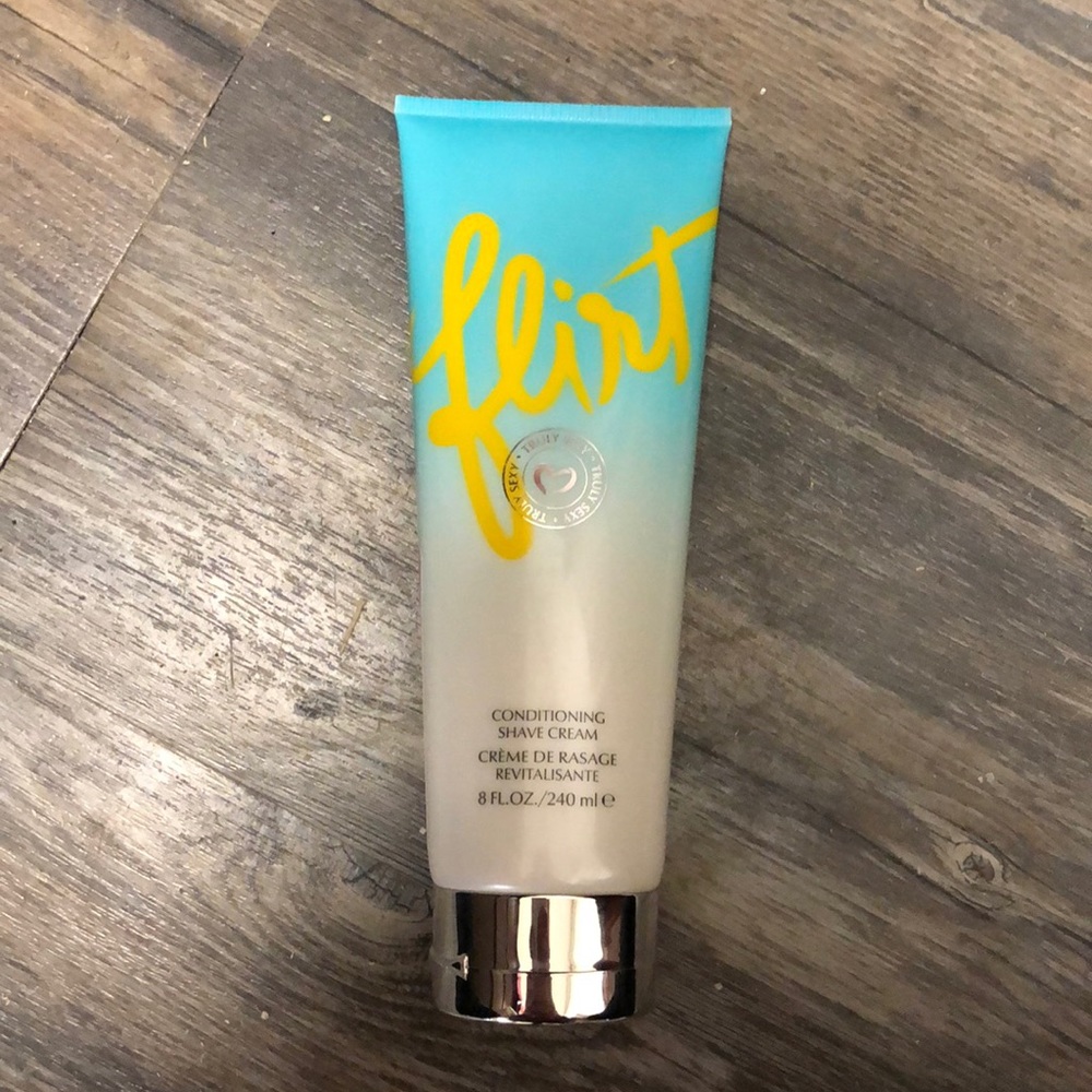 Coochy shave cream